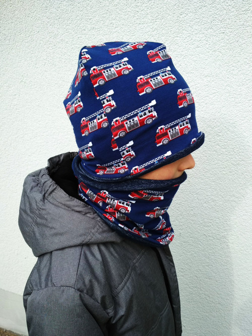 Čepice hasičské auto — foto 1