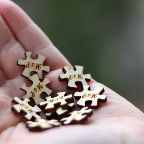 Puzzle dílek s iniciály - sada 10 ks