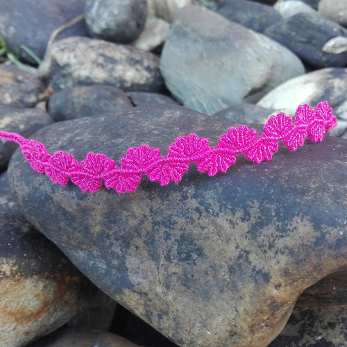 Macramé náramek "kytičky" — foto 1