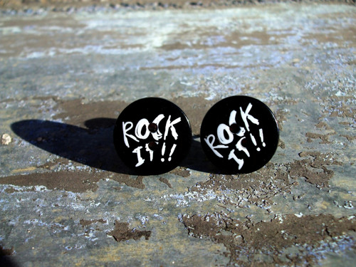 Knoflíkové náušnice - Rock it!!! — foto 1