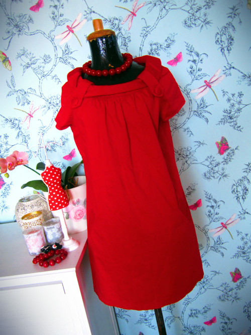 Šaty retro red — foto 1