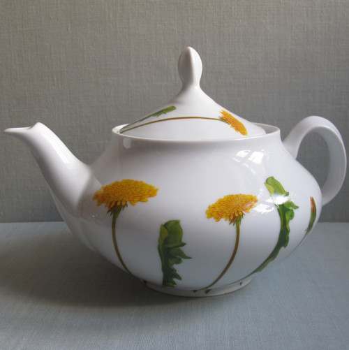 Porcelánová konvice kytková — foto 1