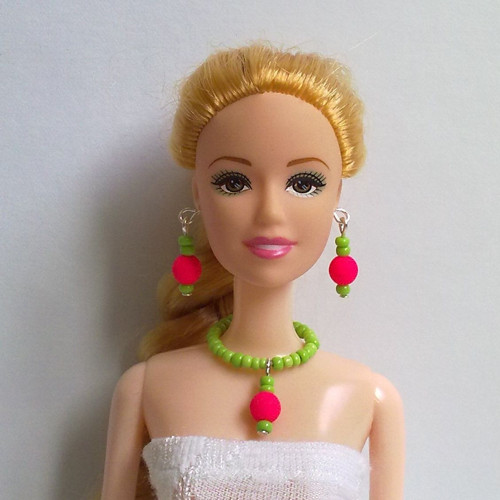 Šperky pro Barbie - náhedelník, náušnice — foto 1