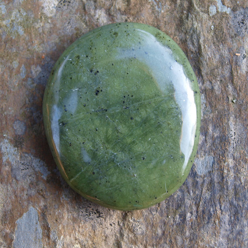 Jadeit, placka — foto 1