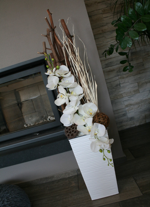 Velké aranžmá s orchidejemi — foto 1