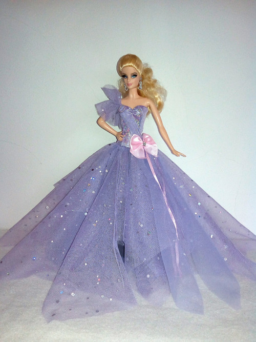 Šaty pro Barbie — foto 1