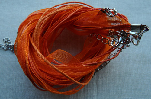 Šňůrka s organzou oranžová 1kus