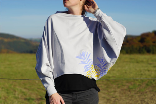 Mikina/sleva — foto 1