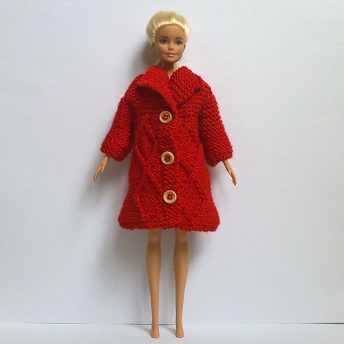 Oblečky pro Barbie - kabát — foto 1