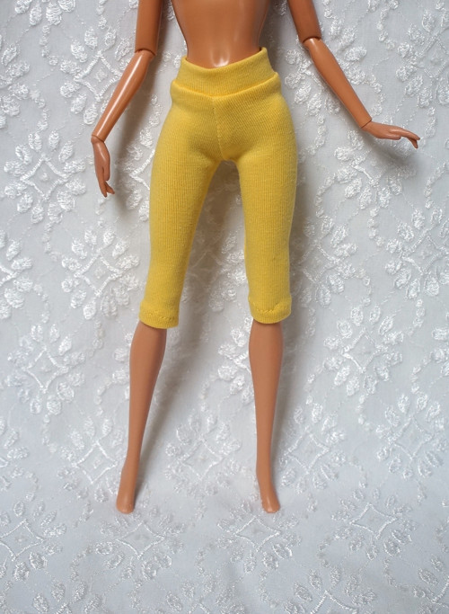 Capri legíny — foto 1