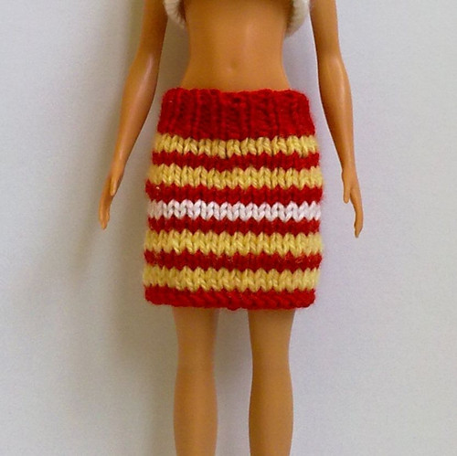 Oblečky pro Barbie - sukně — foto 1