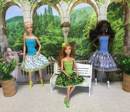 Šaty pro Barbie - “Kolekce Secret garden”