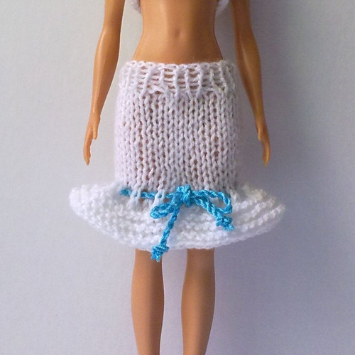 Oblečky pro Barbie - sukně — foto 1
