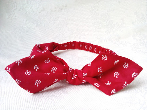 Pin Up headband on elastic (red folklore)