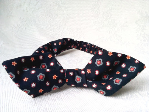 Pin Up headband on elastic (romantic/flowers)