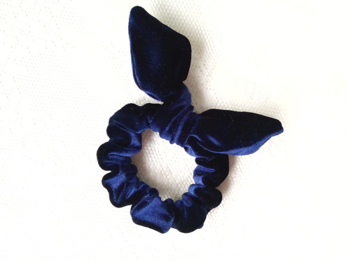 Mini velvet scrunchie (dark navy blue)