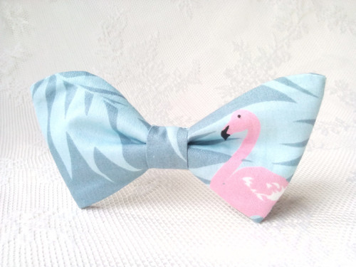 Flamingos woman bow tie (grey)