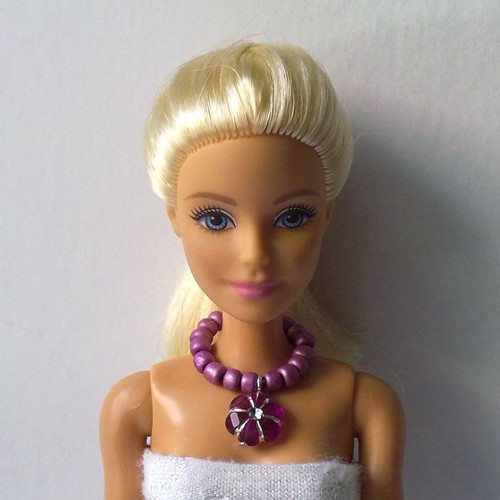 Šperky pro Barbie - náhrdelník — foto 1