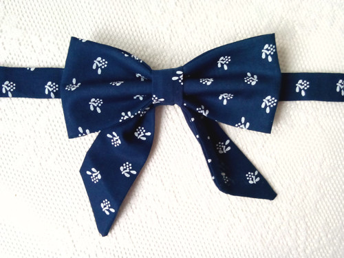 Dark blue folklore bow tie (woman bow tie)