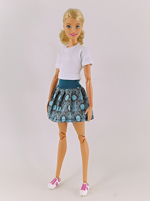 Barbie - Modrá skládaná sukně — foto 1