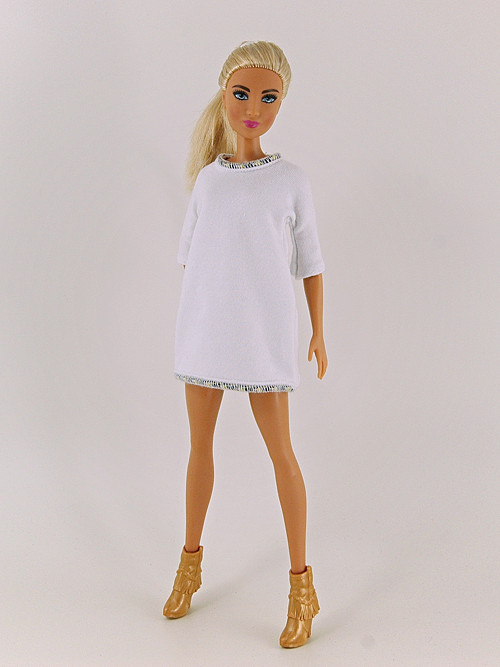 Barbie - Mikino šaty — foto 1