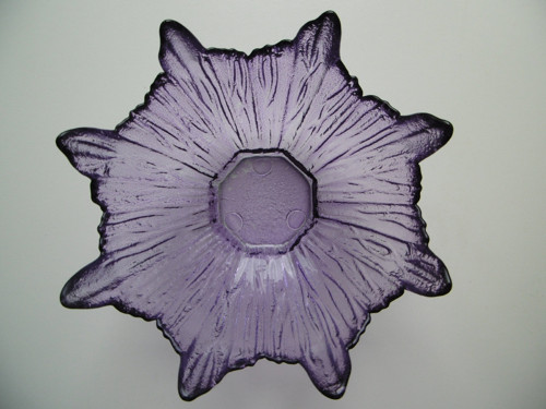 Fialová žardiniéra (průměr 18 cm)