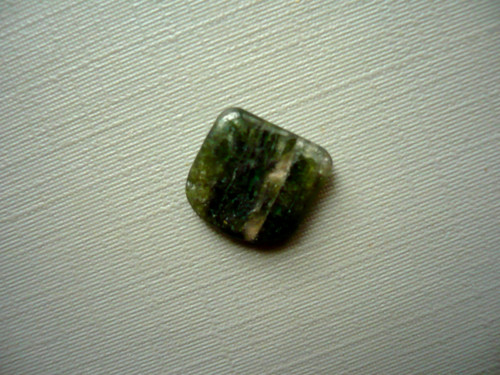 Troml. – turmalín zelený 11 mm, č.39