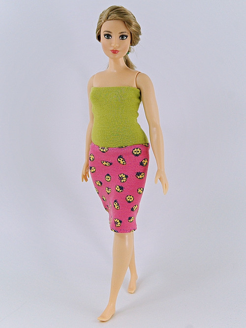 Barbie Baculka - Beruškové šaty — foto 1