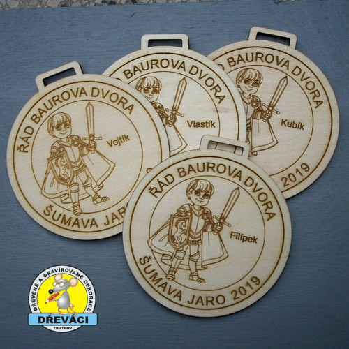 Dřevěné MEDAILE "Řád Baurova dvora" - kluci
