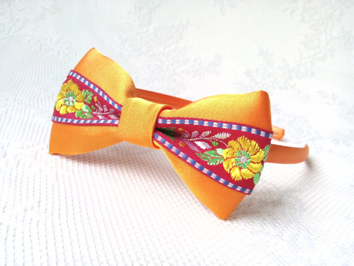 Folklórna čelenka (oranžová/bordová)