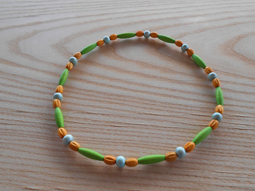 Korále dřevěné zelená+zelenkavá+oranžová*