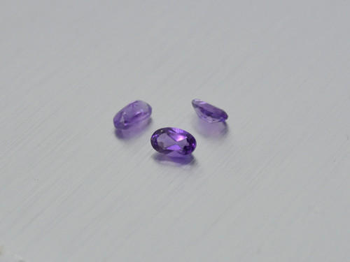 Ametyst 3x5 mm ovál přírodní broušený
