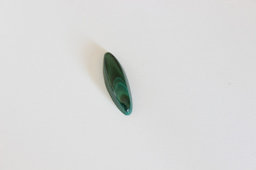 Malachit - kabošon 7x21 mm — foto 1