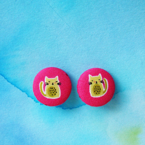Buttonek (menší - 19mm) Kočičky žluté
