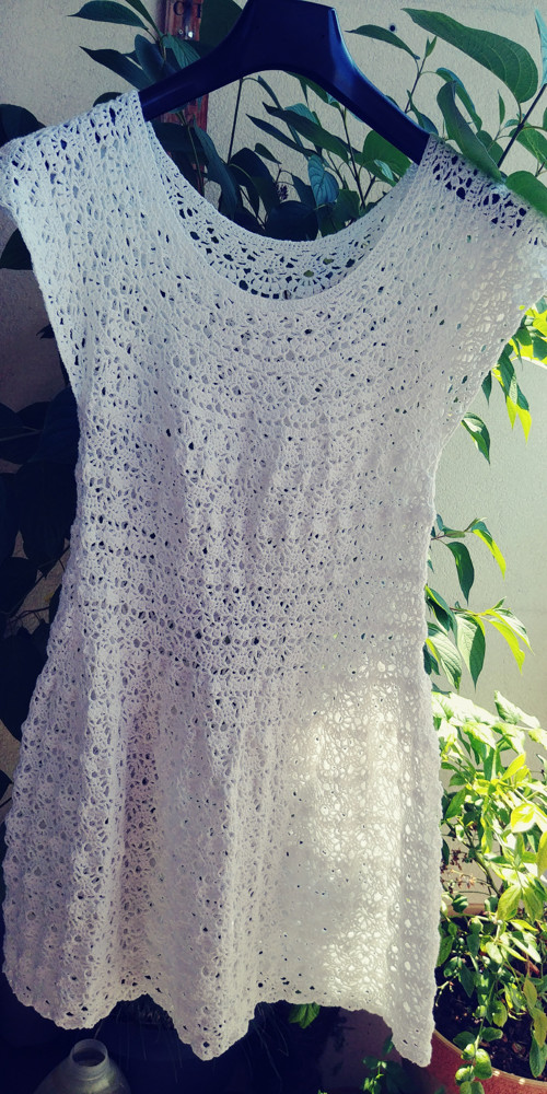 Háčkované šaty — foto 1