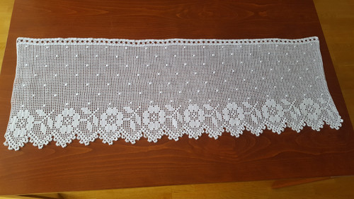 Háčkovaná záclonka - na objednávku — foto 1