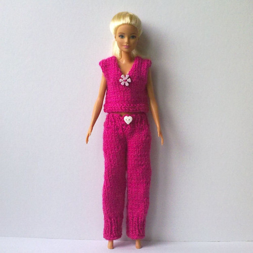 Oblečky pro Barbie — foto 1