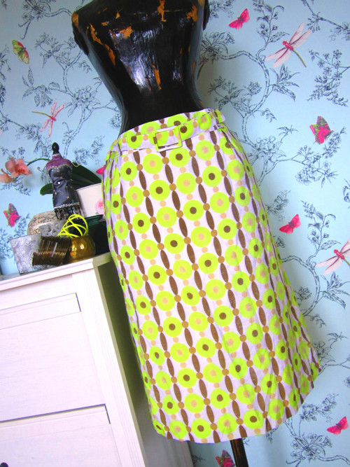 Sukně parádní s retro vzory — foto 1