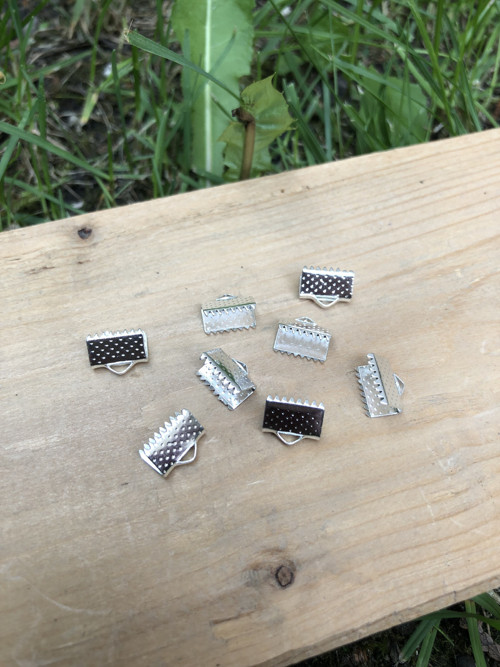 Koncovky 10 mm stříbrné - 8 ks