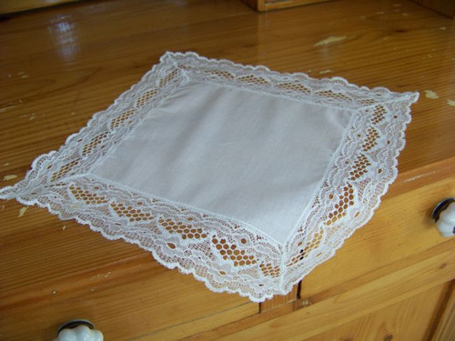 Dečka s krajkou No.9