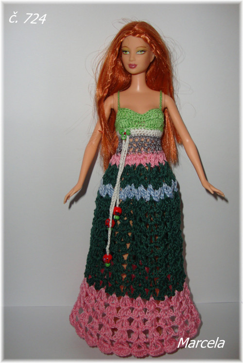 Šaty pro panenky barbie dlouhé