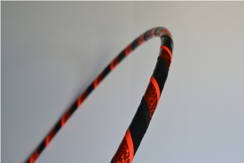 Obruč na hooping černo-oranžová 90 cm
