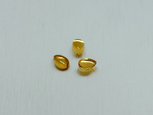 CITRÍN přírodní 4x6mm slza / hruška kabošon