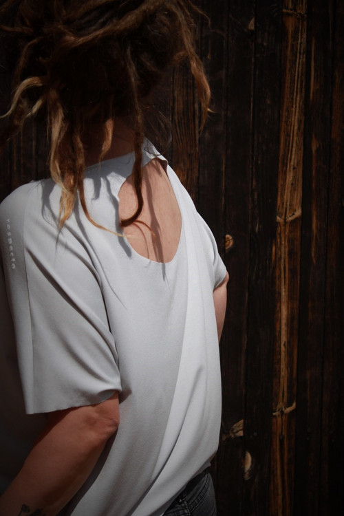Triko ............ M - XL — foto 1