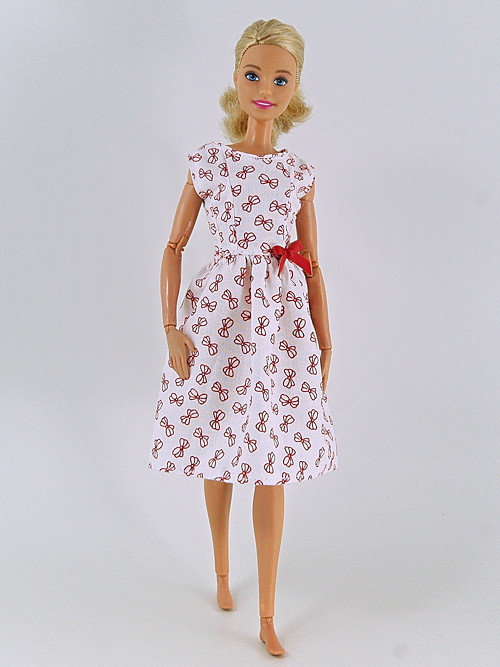 Barbie - Mašličkové šaty — foto 1