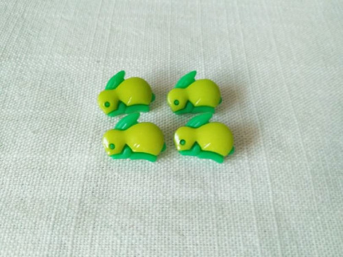 Plastový knoflík 13x17mm (4ks)