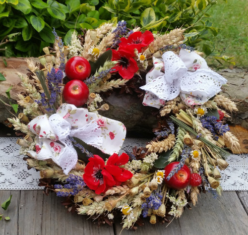 Na chaloupce - věneček - rezervace — foto 1