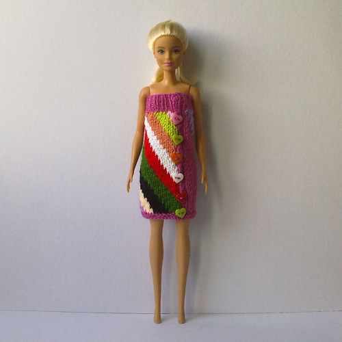 Oblečky pro Barbie - šaty — foto 1