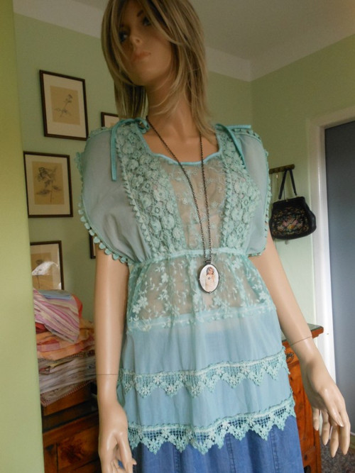 Krajková boho tunika, vel.38/40 — foto 1