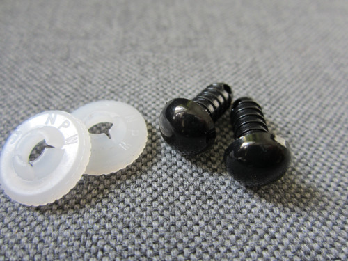 Bezpečnostní oči, černá barva, 9mm